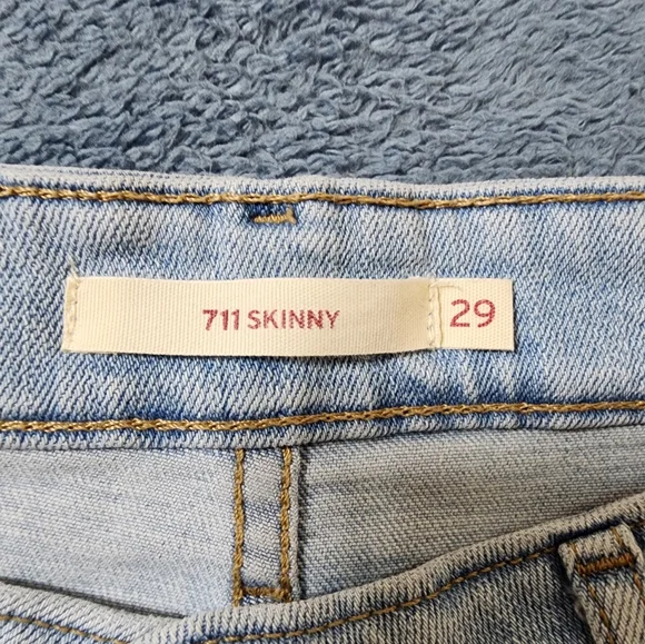 Levi's 711 Jeans Women's 29x30 Skinny Stretch Light Wash Blue - Picture 7 of 10